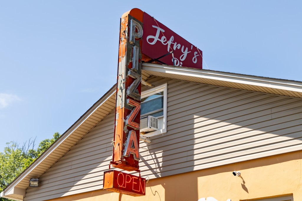 Jefry's Pizza - Lake Parsippany, NJ